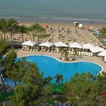 Dolce Hotel 4*