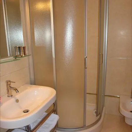 Dolce Hotel Kryemedhej
